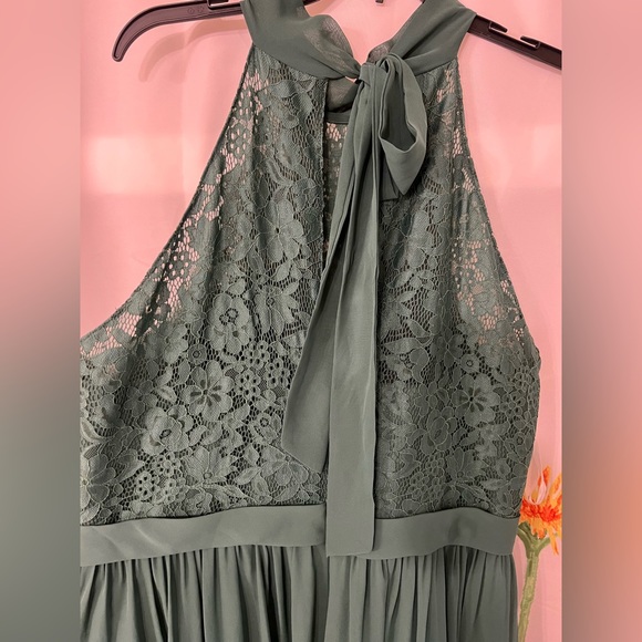 Azazie Emerald Green A18 "Emilia" - Picture 5 of 7